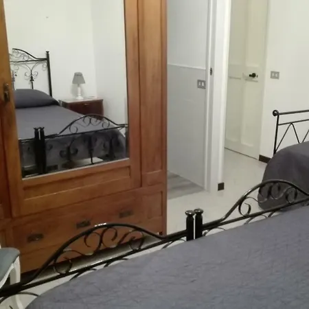 Kali Nitta Salento * Sant Isidoro (Apulia)